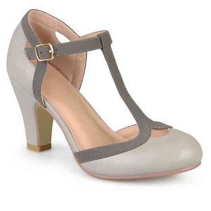 Grey DSW pumps